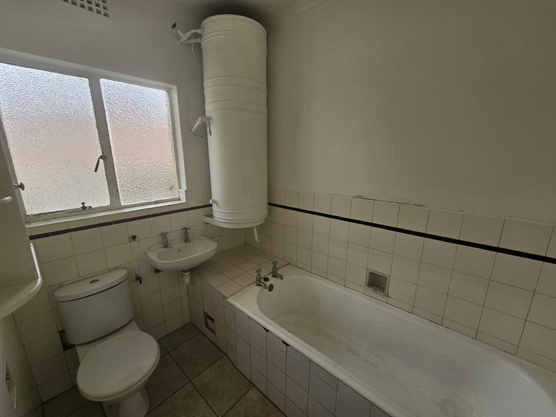 To Let 2 Bedroom Property for Rent in Mowbray Western Cape